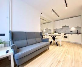 Warsaw – city center, 3 bedrooms + living room, 5200 PLN total price!