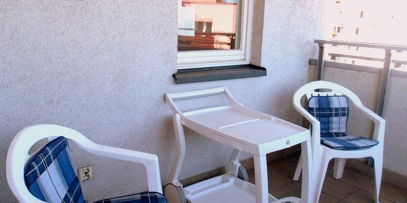 balcony