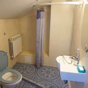 Bathroom 2