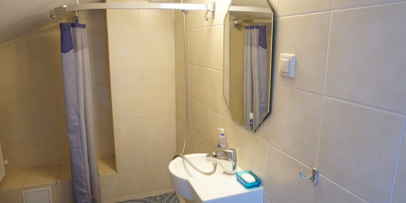 Bathroom 2