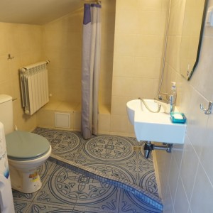 Bathroom 2