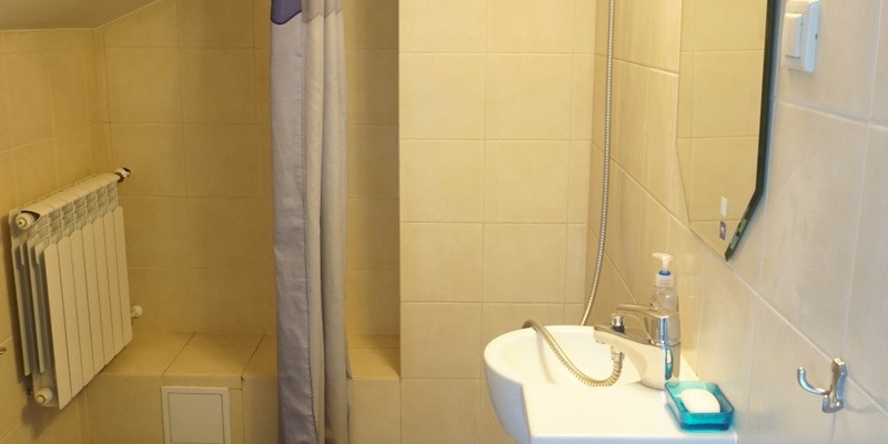 Bathroom 2