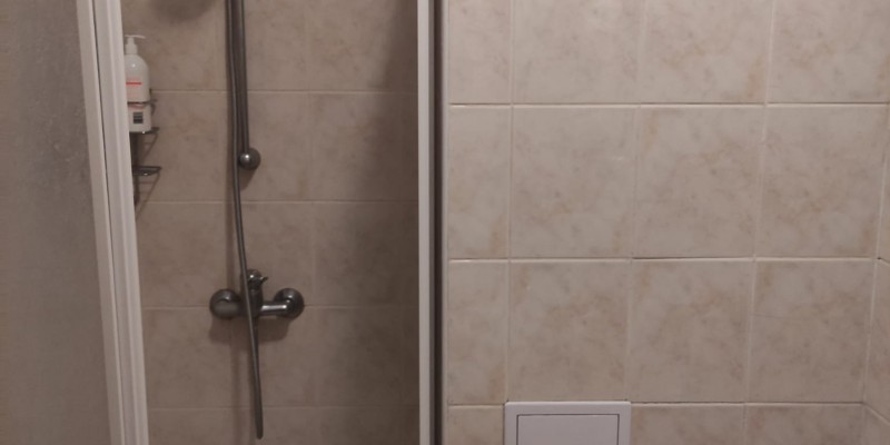 bathroom 1 (3)