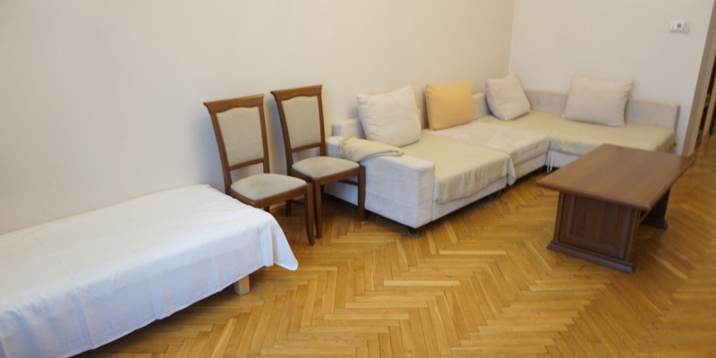 Bedroom 3 (livingroom)
