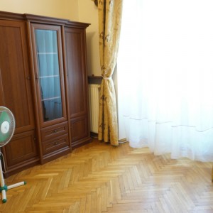 Bedroom 3 (livingroom)