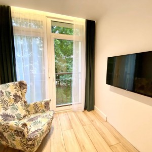 03 room 2