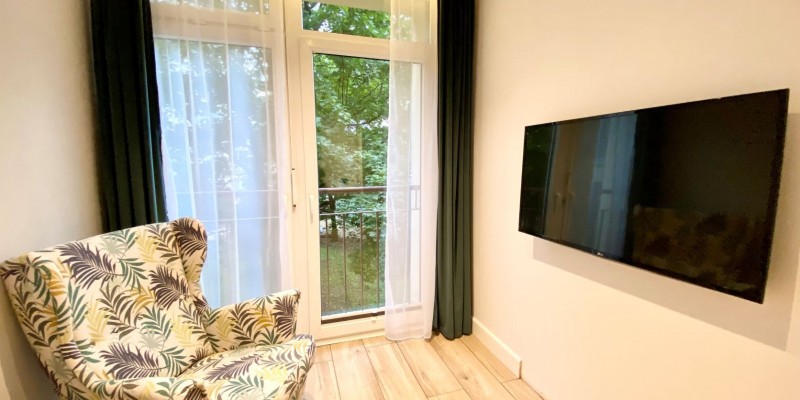03 room 2