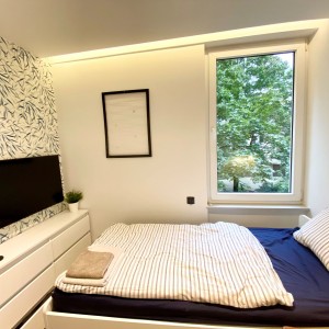 05 room 2