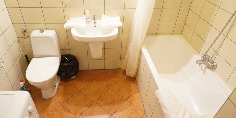 Bathroom 2