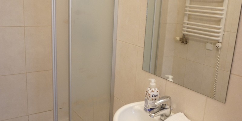 Bathroom 2