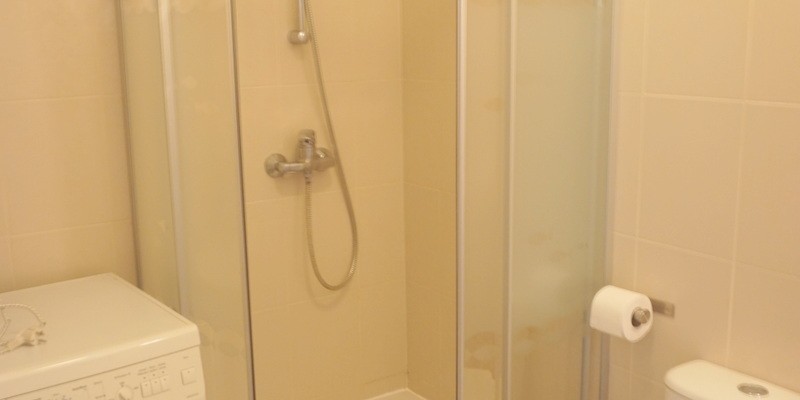 Bathroom 2