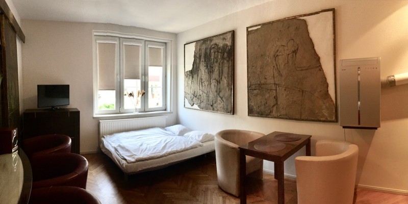 Bedroom 2 (with kitchenette)