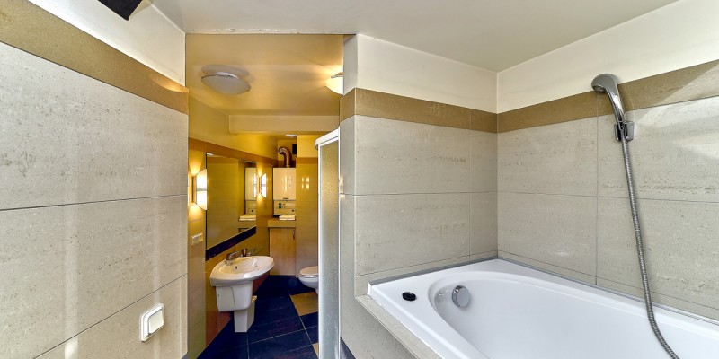 Bathroom 1