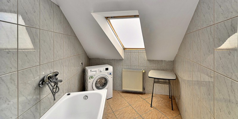 Bathroom 2