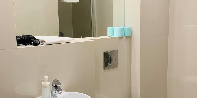 Bathroom 2