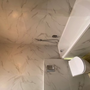 3_Bathroom (2)