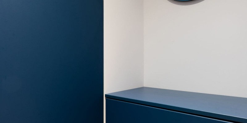 walk in wardrobe