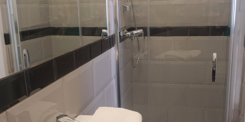 Bathroom 2
