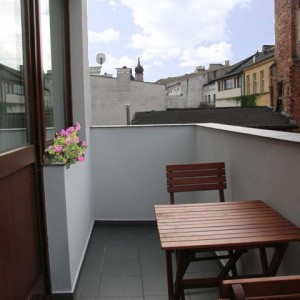 balcony